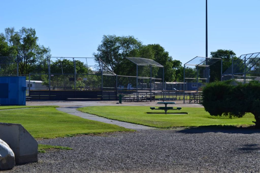 Gepford Park - Image 2